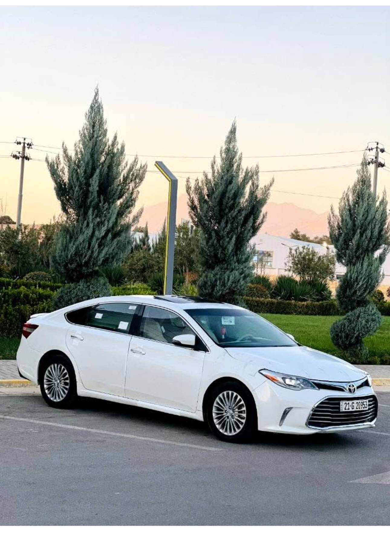 تویوتا ئەڤەلۆن 2013